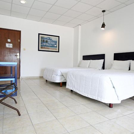 Hotel & Suites Arges - Centro Chetumal Ngoại thất bức ảnh