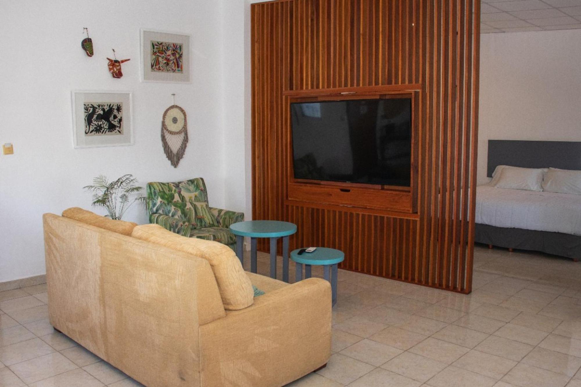 Hotel & Suites Arges - Centro Chetumal Ngoại thất bức ảnh